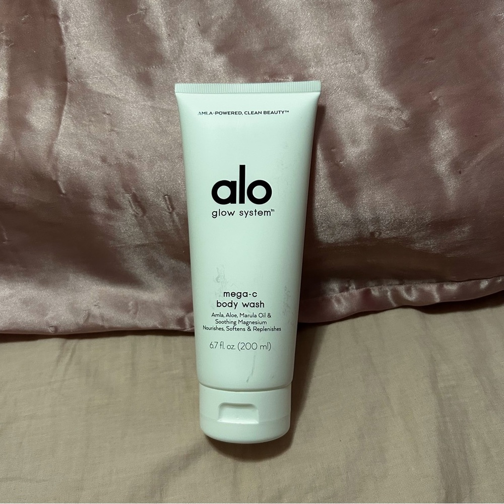 Alo Mega-C Body Wash